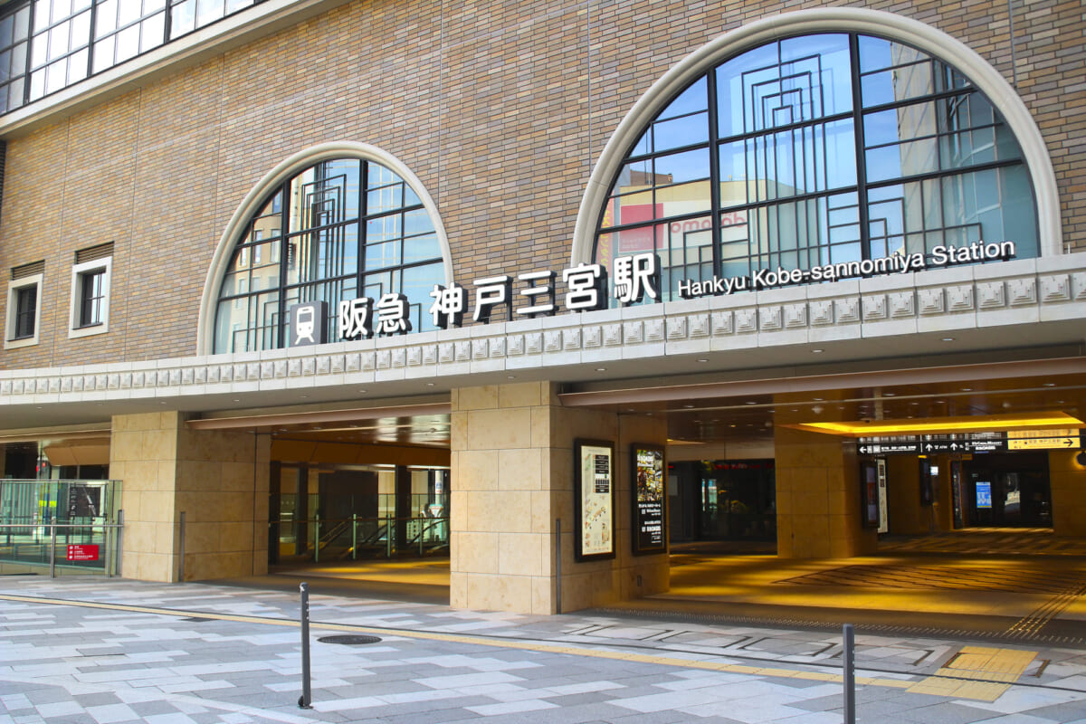 神戸三宮駅周辺の雰囲気と安全性